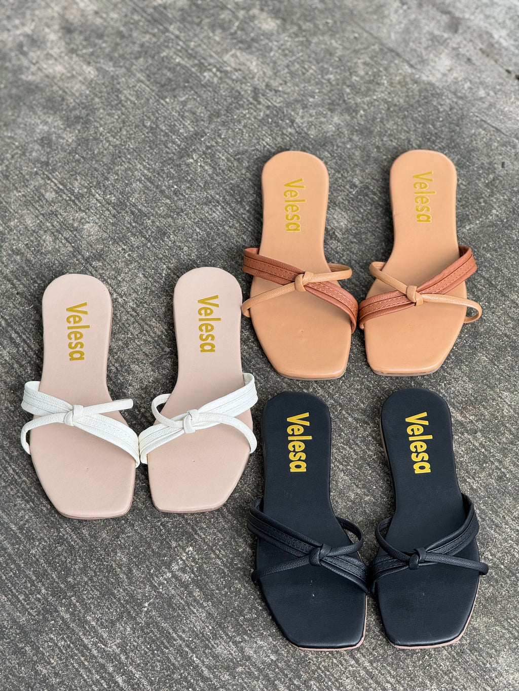 TRÍO SANDALIA PLANA STRIDER 3X1 + CAJA